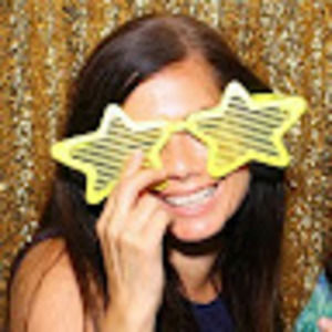 Meet your Posher, Eva